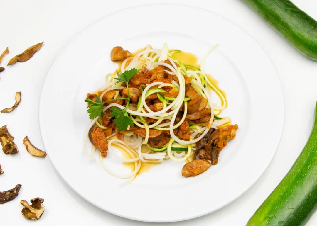 Spaghetti z boczniakami - prosty przepis na pyszne danie wegańskie