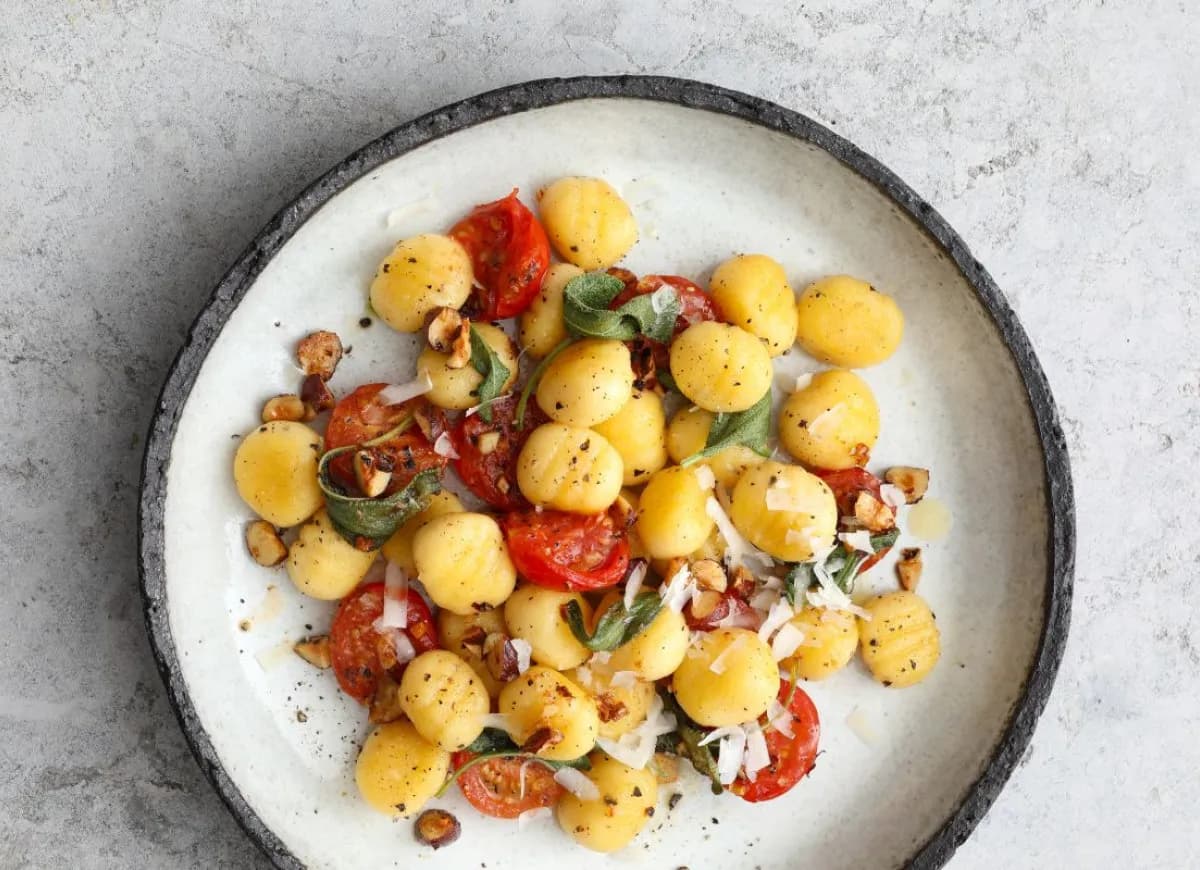 Gnocchi z jakim sosem? Odkryj najlepsze połączenia smakowe