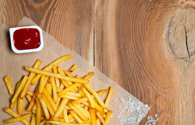 Jak długo smażyć frytki, aby były idealnie chrupiące i złociste