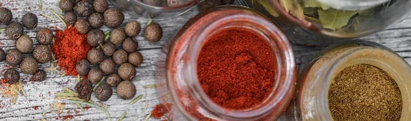 Czy przyprawy mają kalorie? Sprawdź, ile kalorii mają Twoje ulubione przyprawy